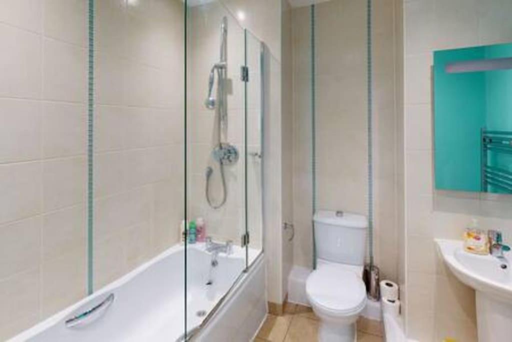 2 Bed Flat Centre Of Lace Market Nottingham Bagian luar foto
